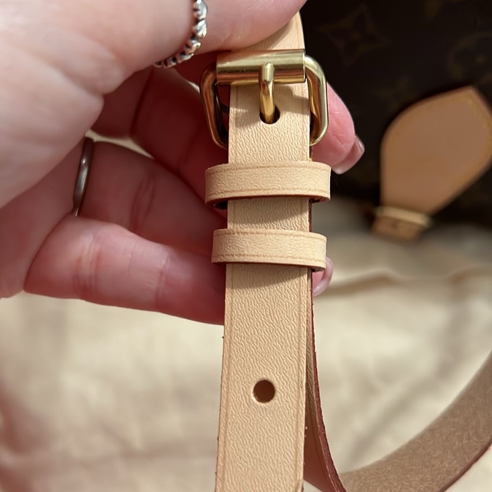 Louis Vuitton Vintage Cartouchière 17 Monogram – Fully Restored by LV - Picture 5 of 13